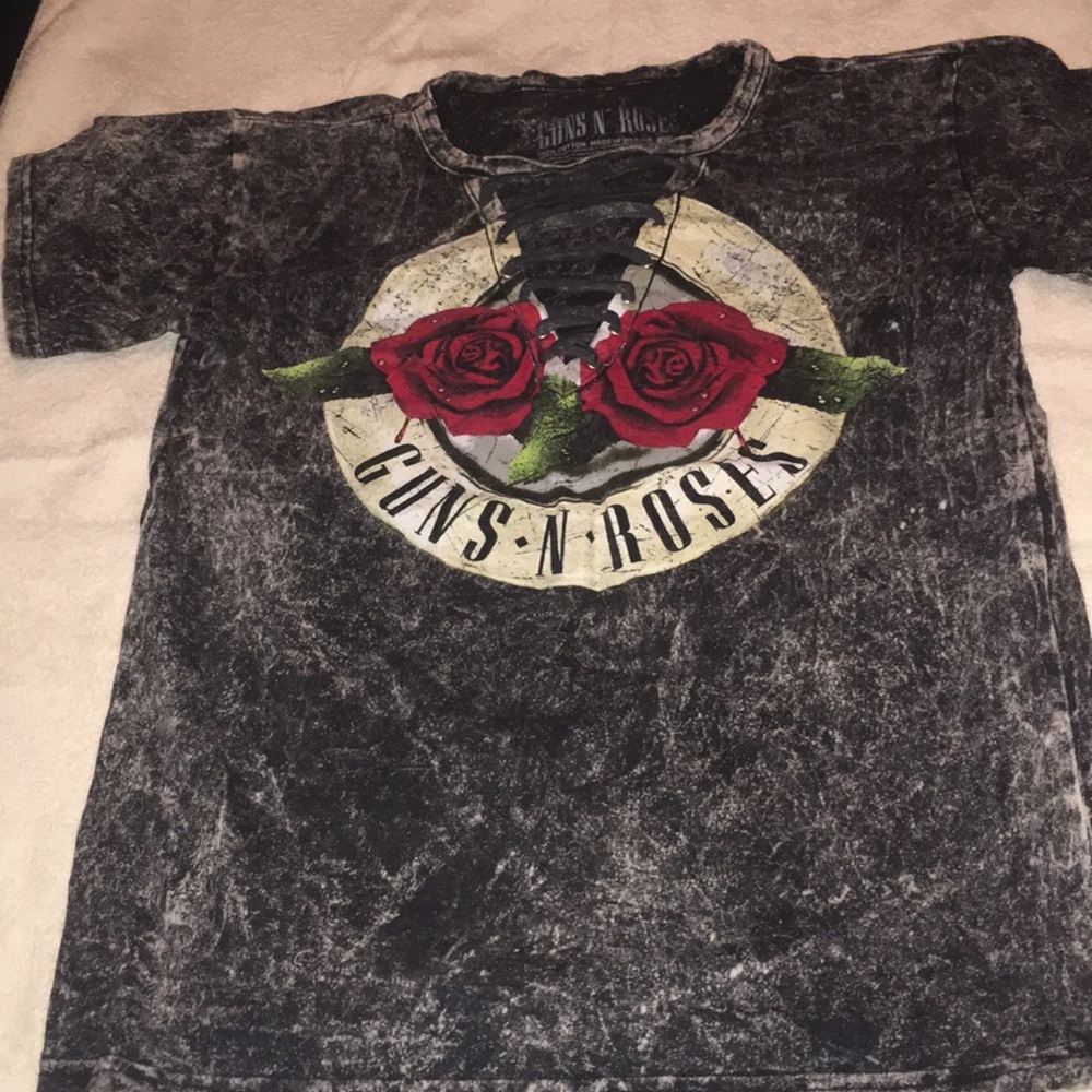 Barely used guns and roses top size S